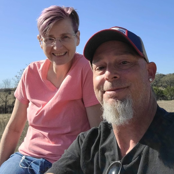 Meet your Posher, Lanora - Picture 5 of 7